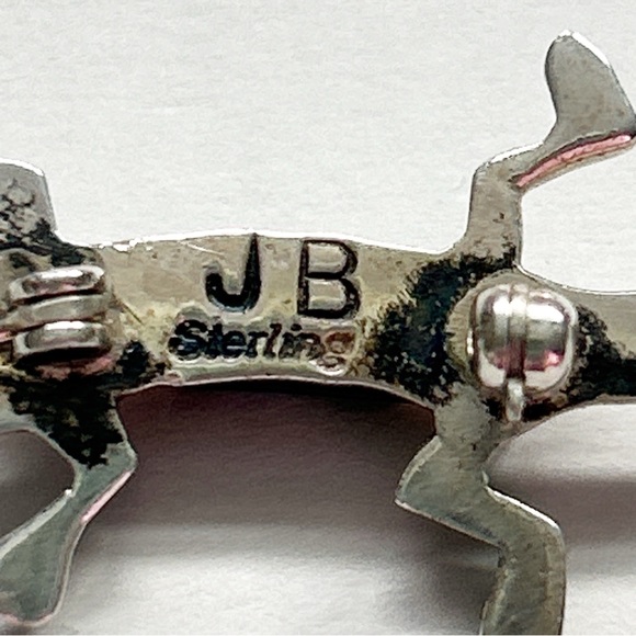 Signed Navajo Turquoise Onyx Pearl Inlay Sterling Silver Lizard Brooch Pin - Picture 4 of 9